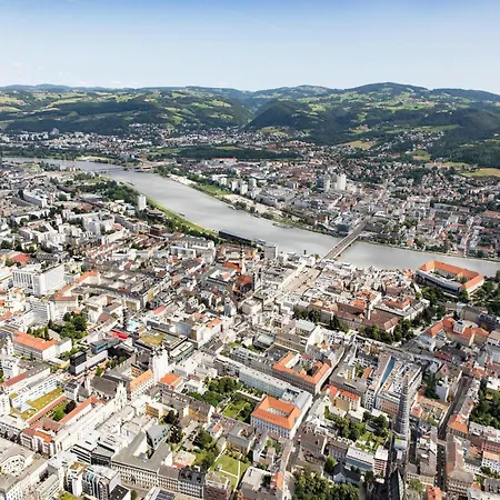 In Near Danube Promenade شقة لينتز